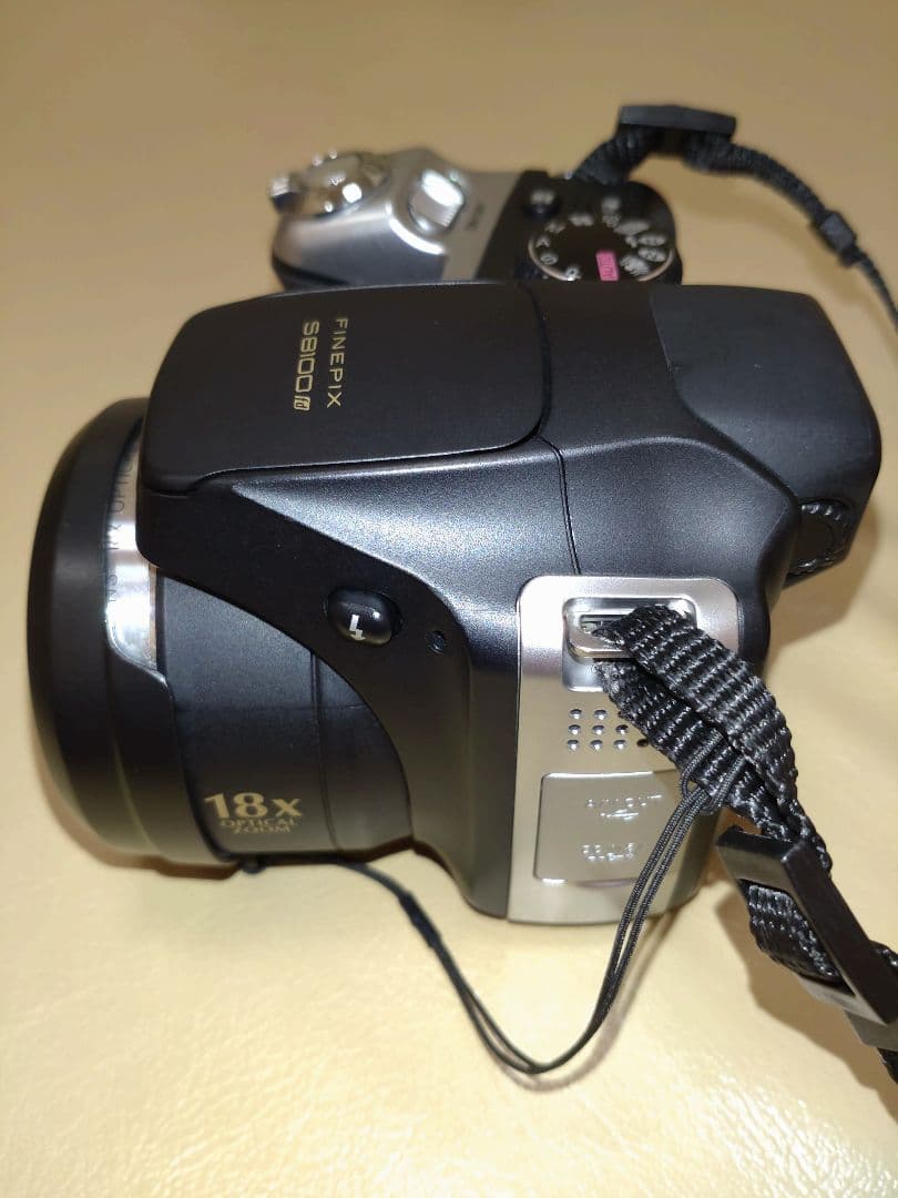 フジフィルム Finepix S8100fd コンパクトデジタルカメラ