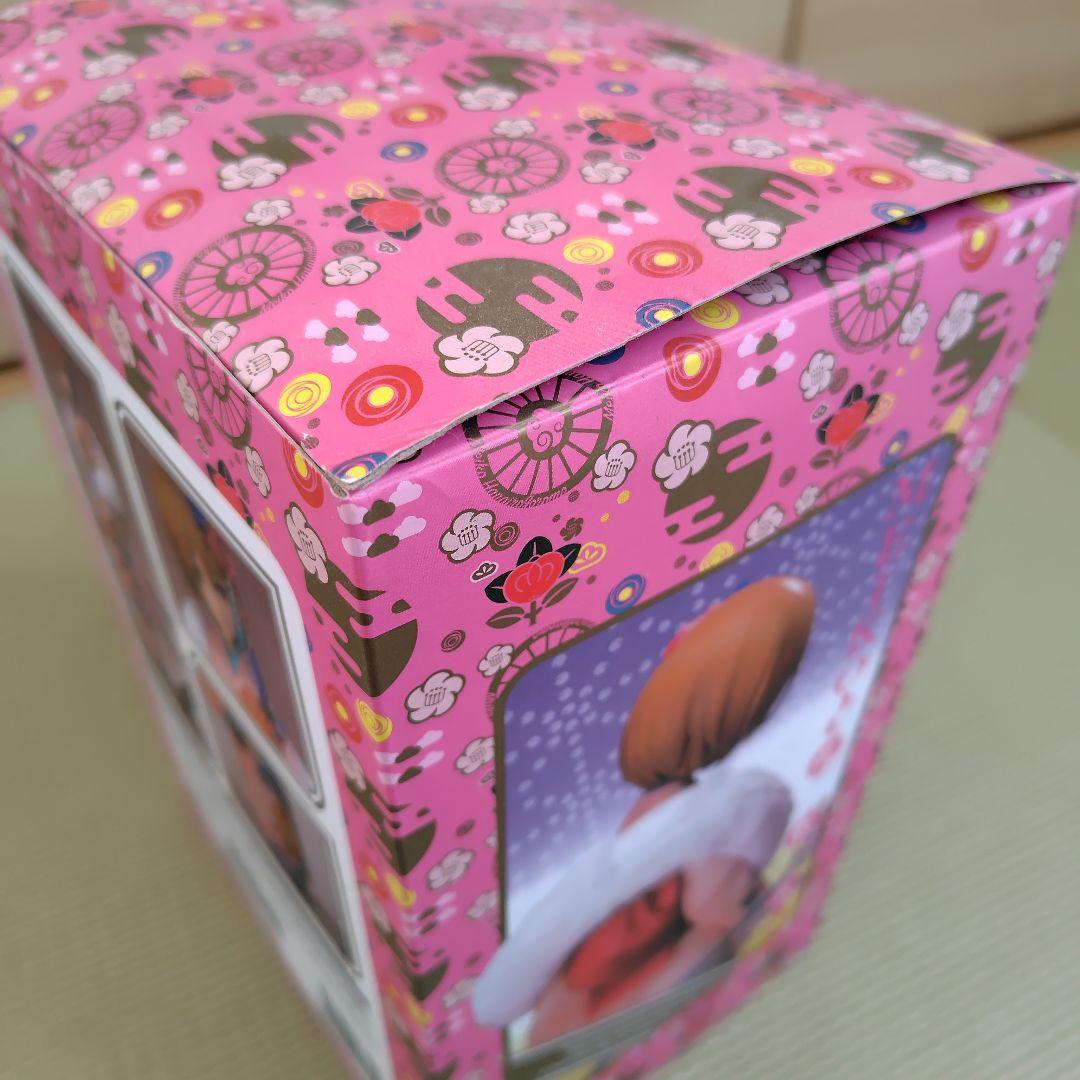 MEIKO 花色衣　1/8スケールフィギュア