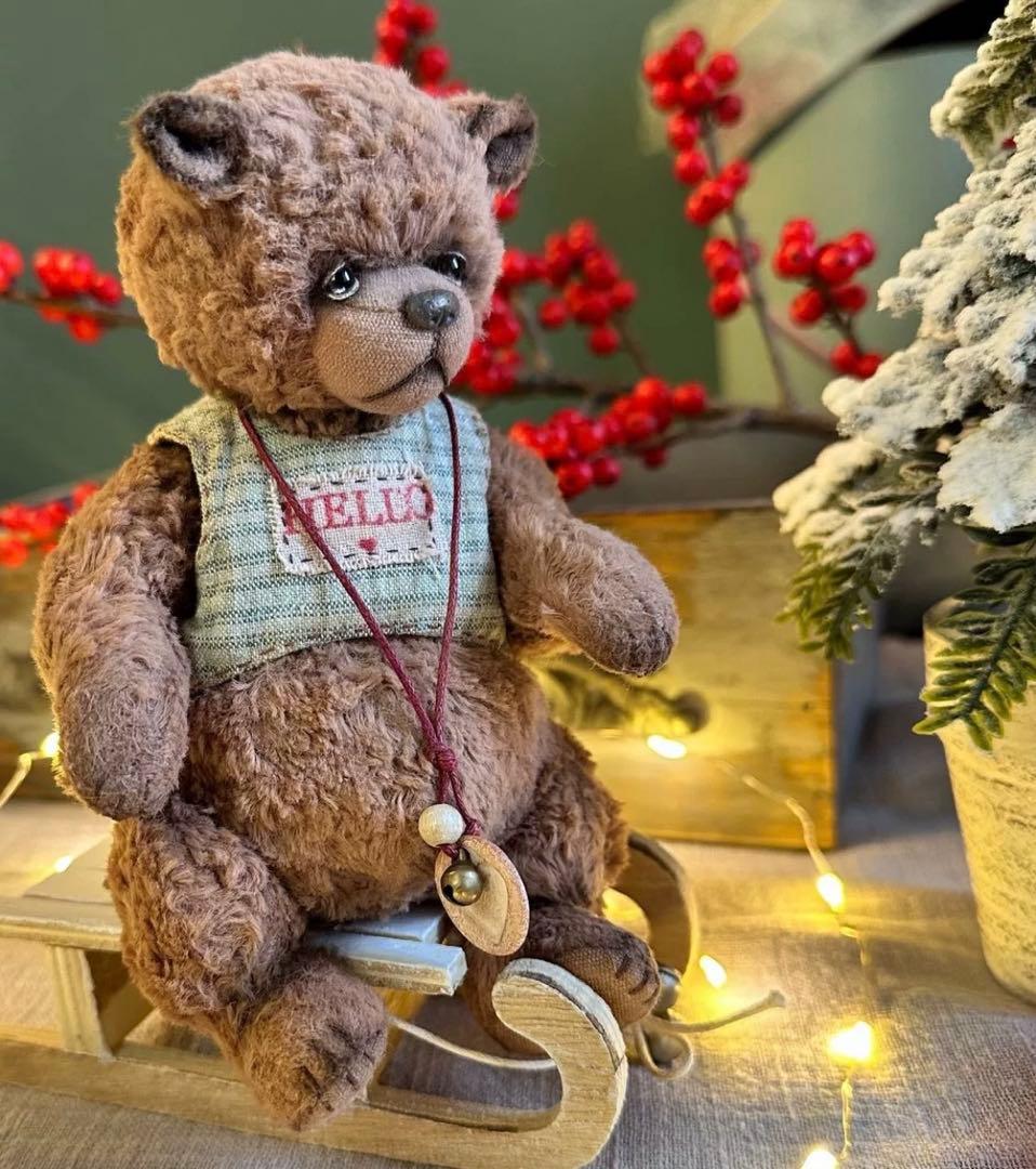 ハグされたいくまさん アーティストベア テディベア 海外作家様 ハンドメイド