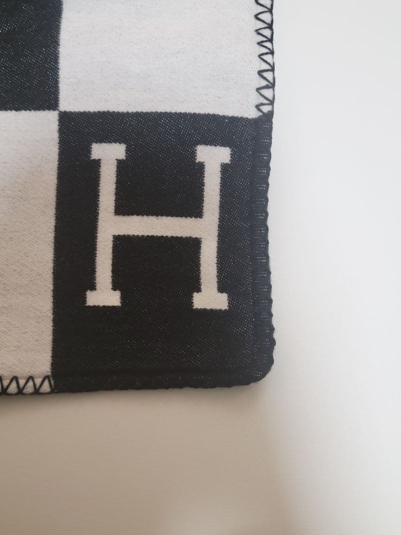 【ゆう】　エルメス　クッションカバー　ブラック　45×45　2枚セット