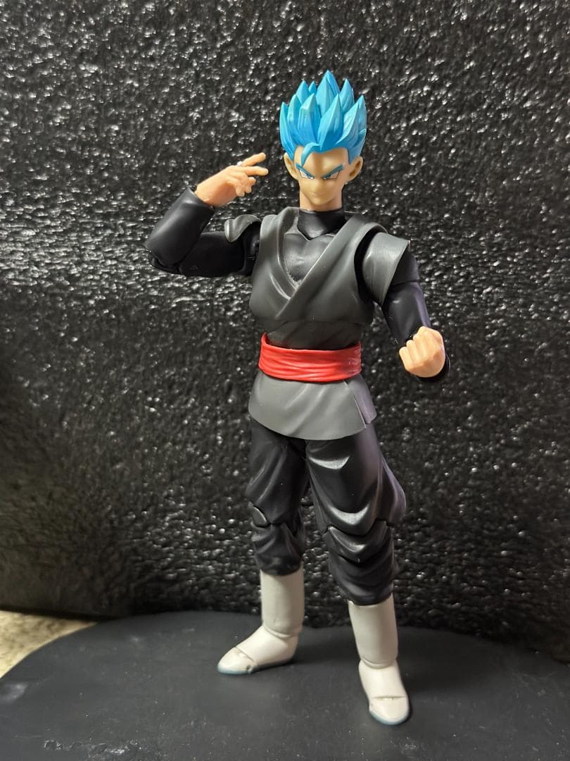 s.h.figuarts ゴハンブラック 改造4セット ポタラｘ1個付き