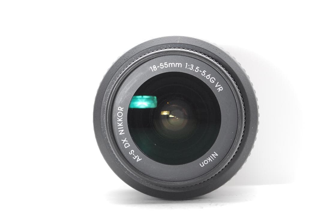 【光学・液晶　極美品】Nikon D5600　WiFiモデル　スマホ転送