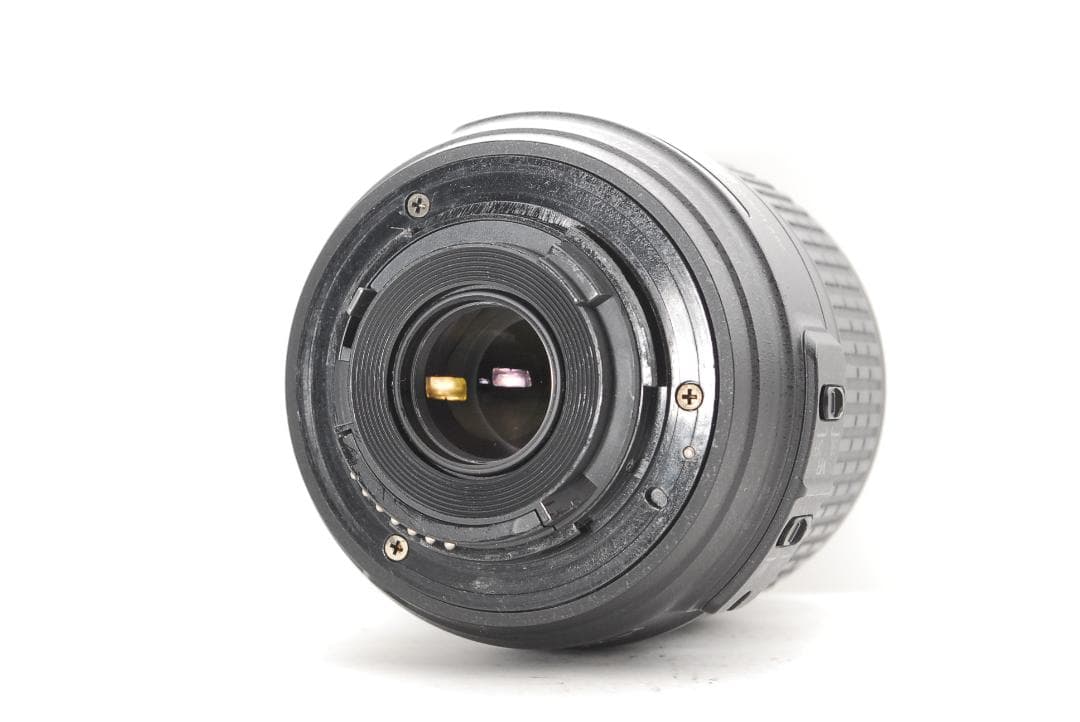 【光学・液晶　極美品】Nikon D5600　WiFiモデル　スマホ転送