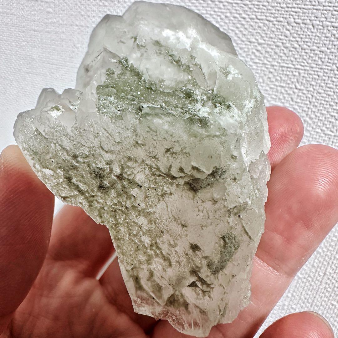 希少貴重マニハール産 高透明ヒマラヤ水晶クラスター クローライト共生A1215