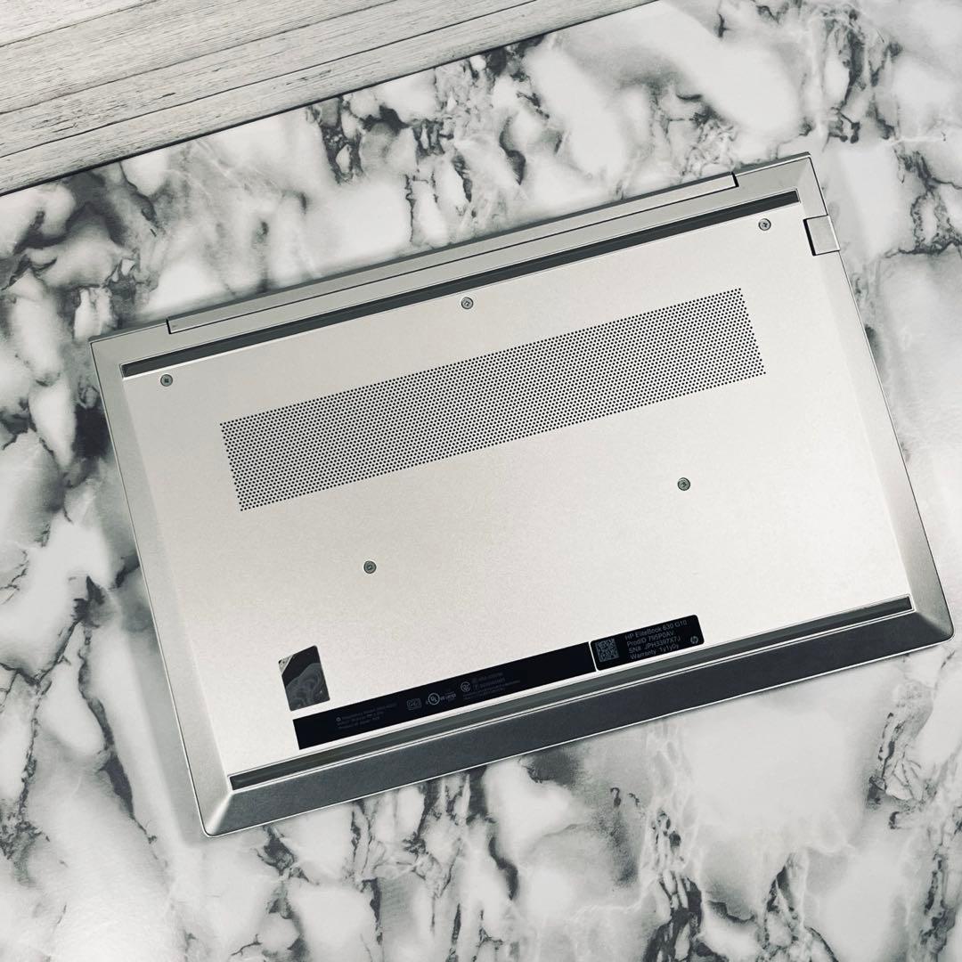 【2023年7月モデル】第13世代i7 メモリ16GB SSD512GB