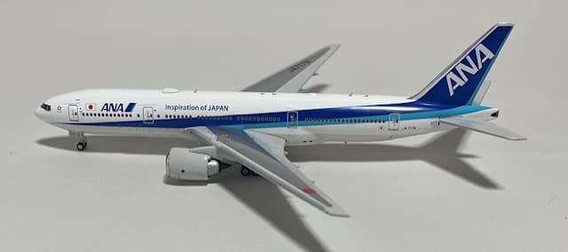 ANA B777-200ER たかのすけ