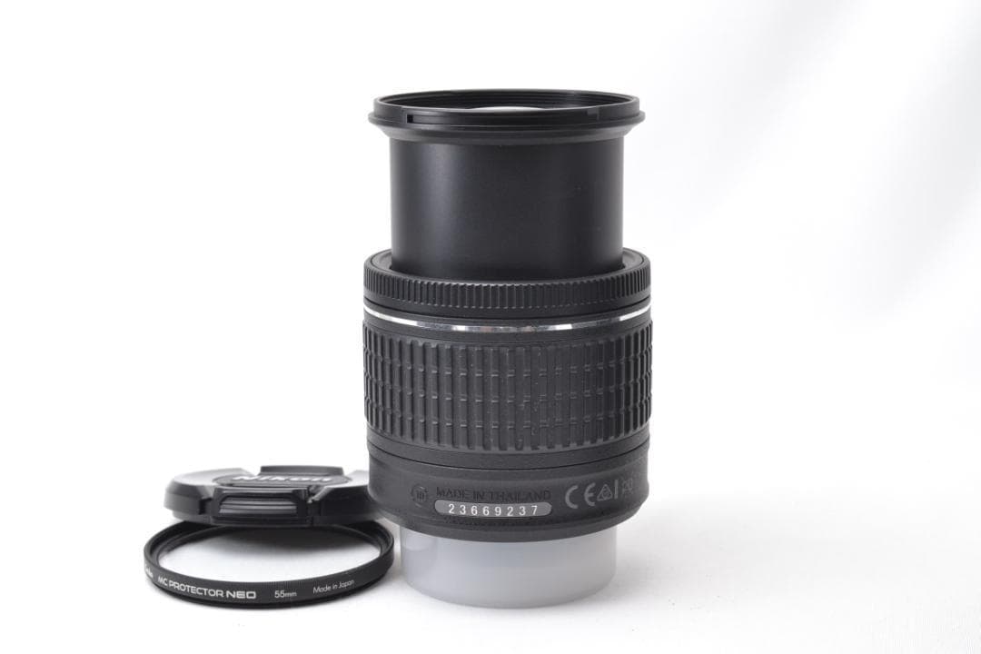 ■ 美品 S数4,016回 ■ ニコン　Nikon D5600 レンズキット