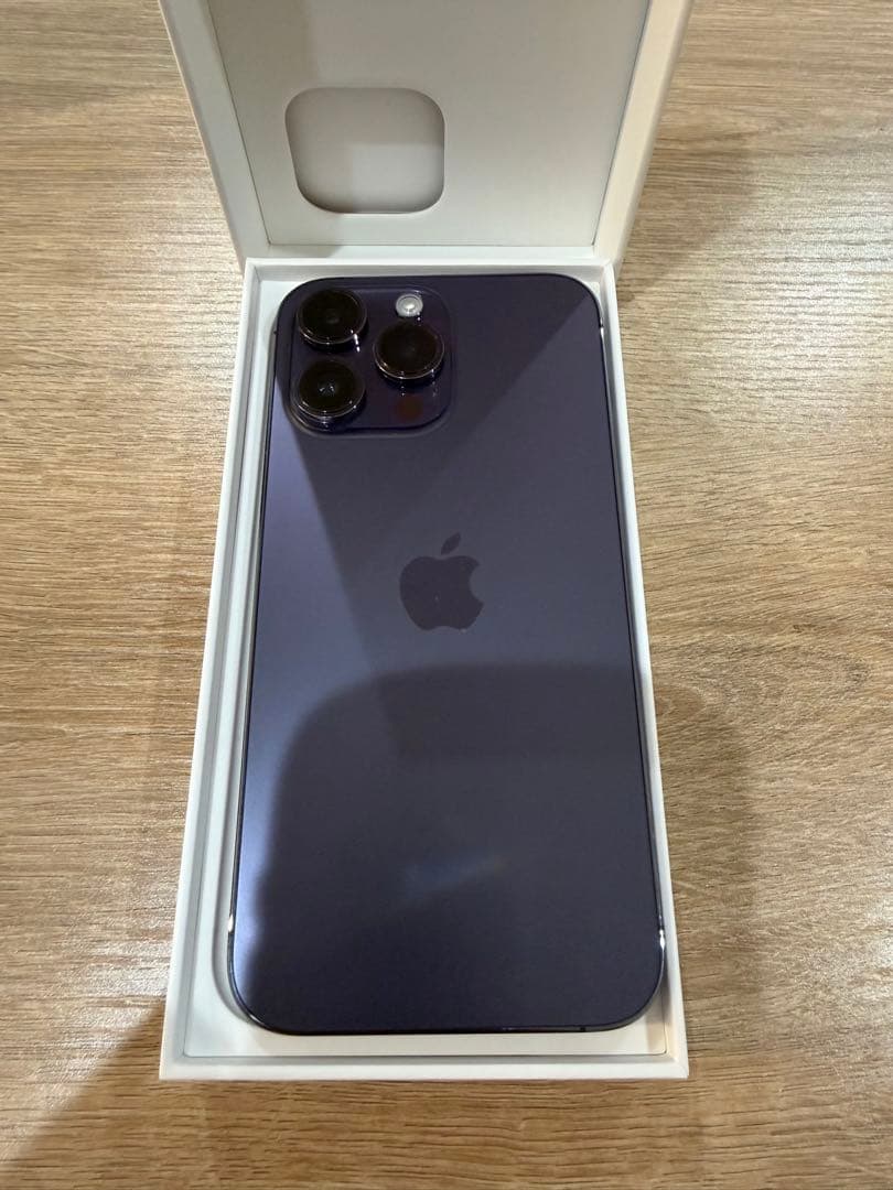 美品Apple iPhone 14 Pro Max 256GB SIMフリー