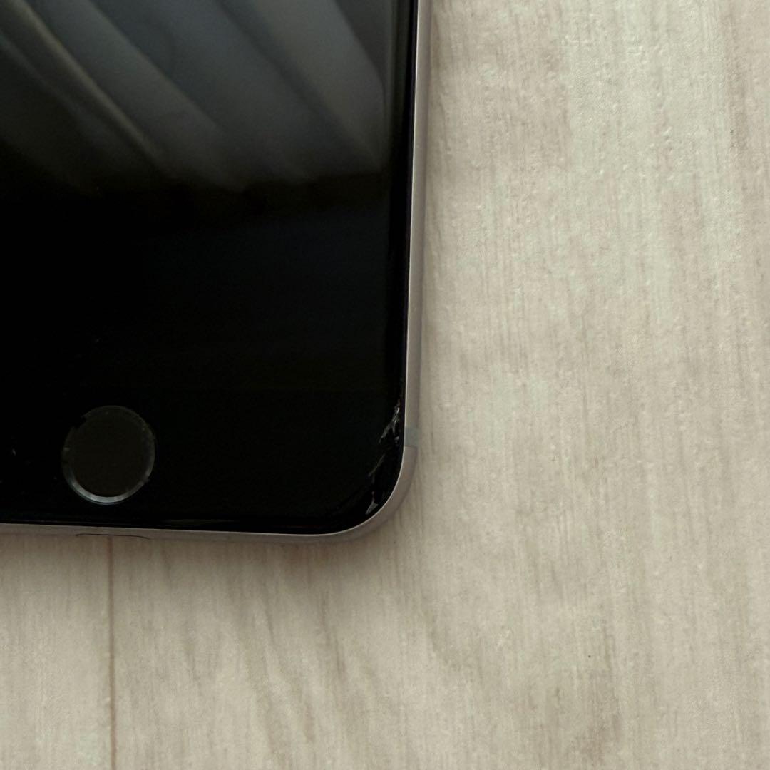 iPhone 6シルバー 本体