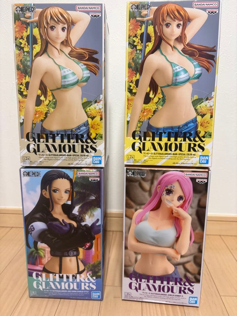 【新品未開封】ワンピース フィギュア4体 ナミ2種 ロビン ボニー