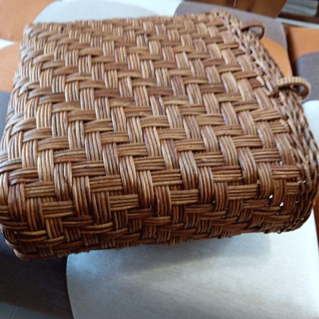 あけびの手作り籠