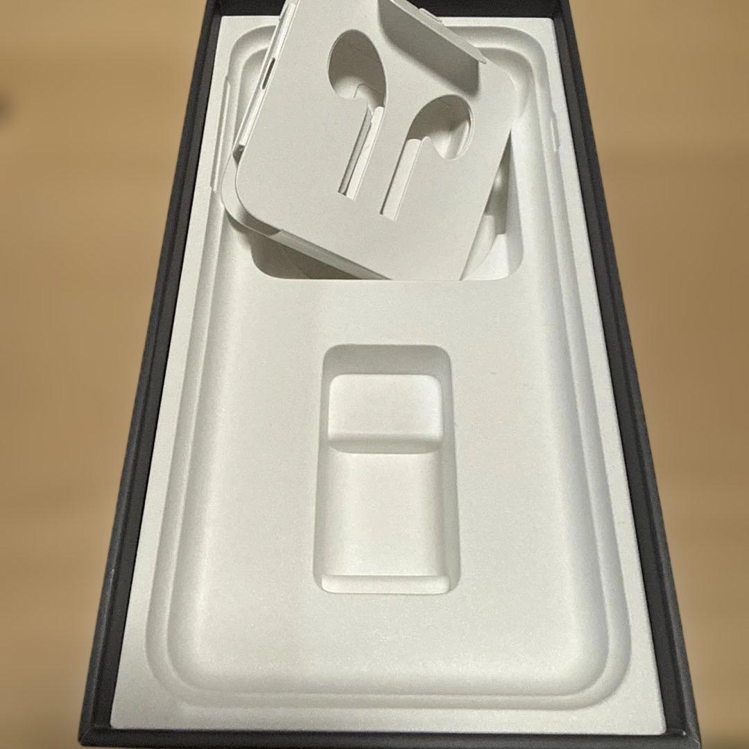 iPhone8Plus 64GB スペースグレーSIMフリーi Faceケース付