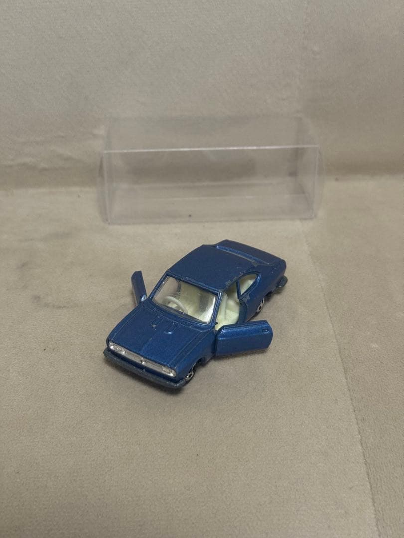 幻の品 香港製 トミカ マツダ カペラ　ロータリークーペ