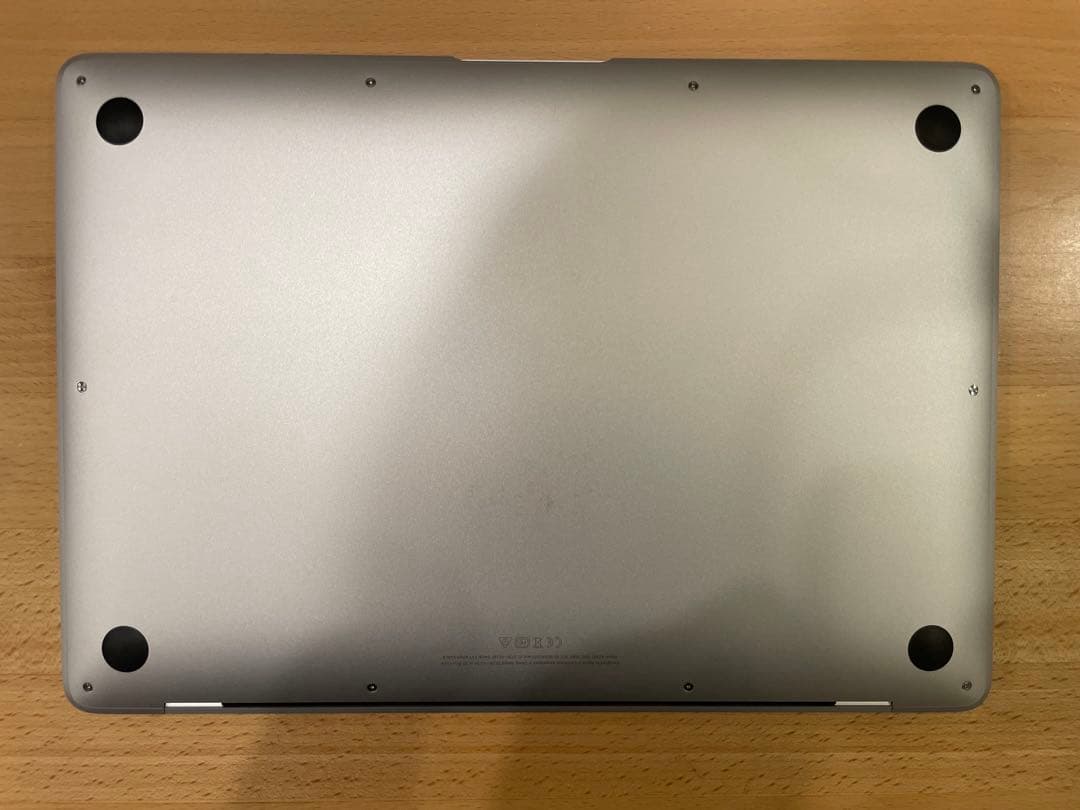 即日発送MacBook Air M1チップ搭載モデル(箱付き)他アクセサリーあり