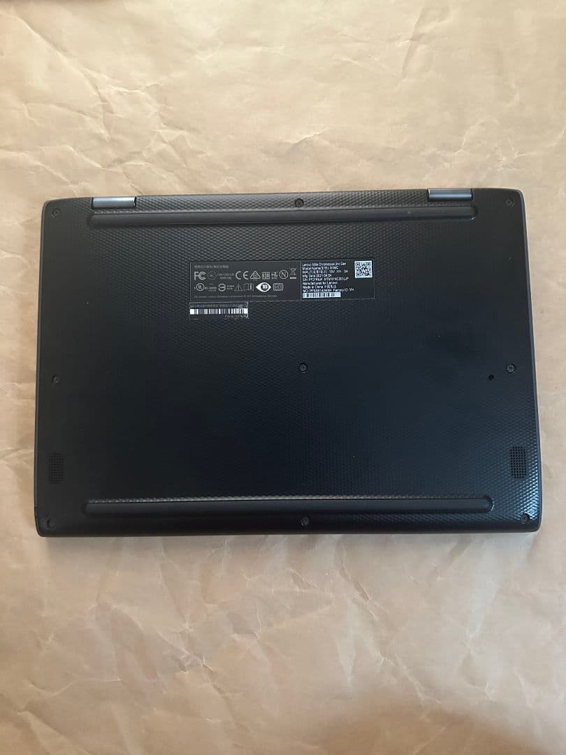 Lenovo 500e Chromebook 2nd Gen　充電器付き