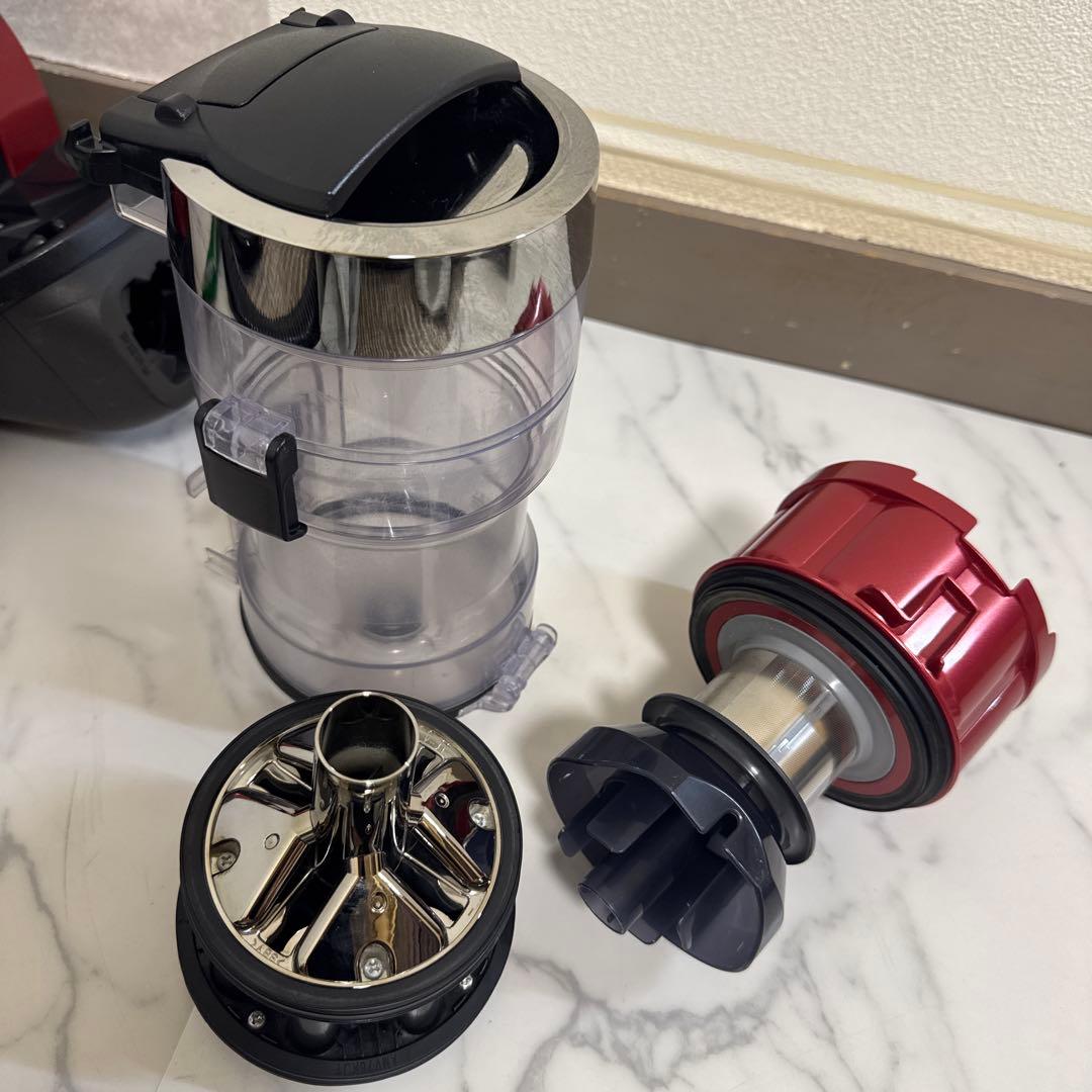 送料込 Panasonic サイクロン式掃除機 プチサイクロン メタリックレッド