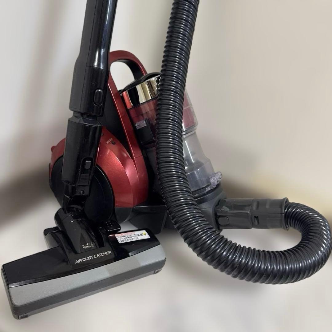 送料込 Panasonic サイクロン式掃除機 プチサイクロン メタリックレッド