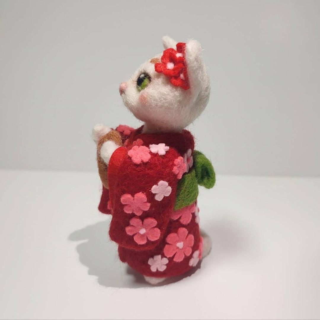 羊毛フェルト　猫　着物バージョン