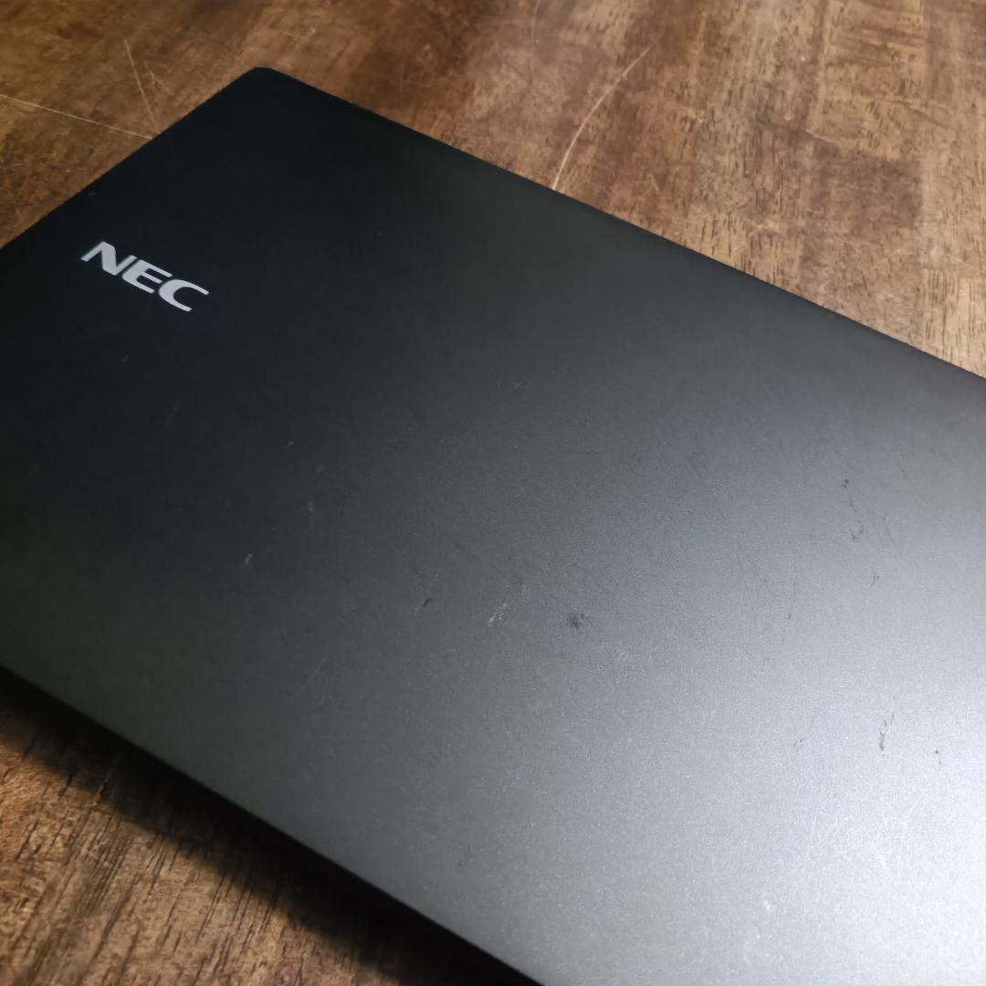 【超軽量】NEC 13型 970g R5(11世代i7超) 16GB n145