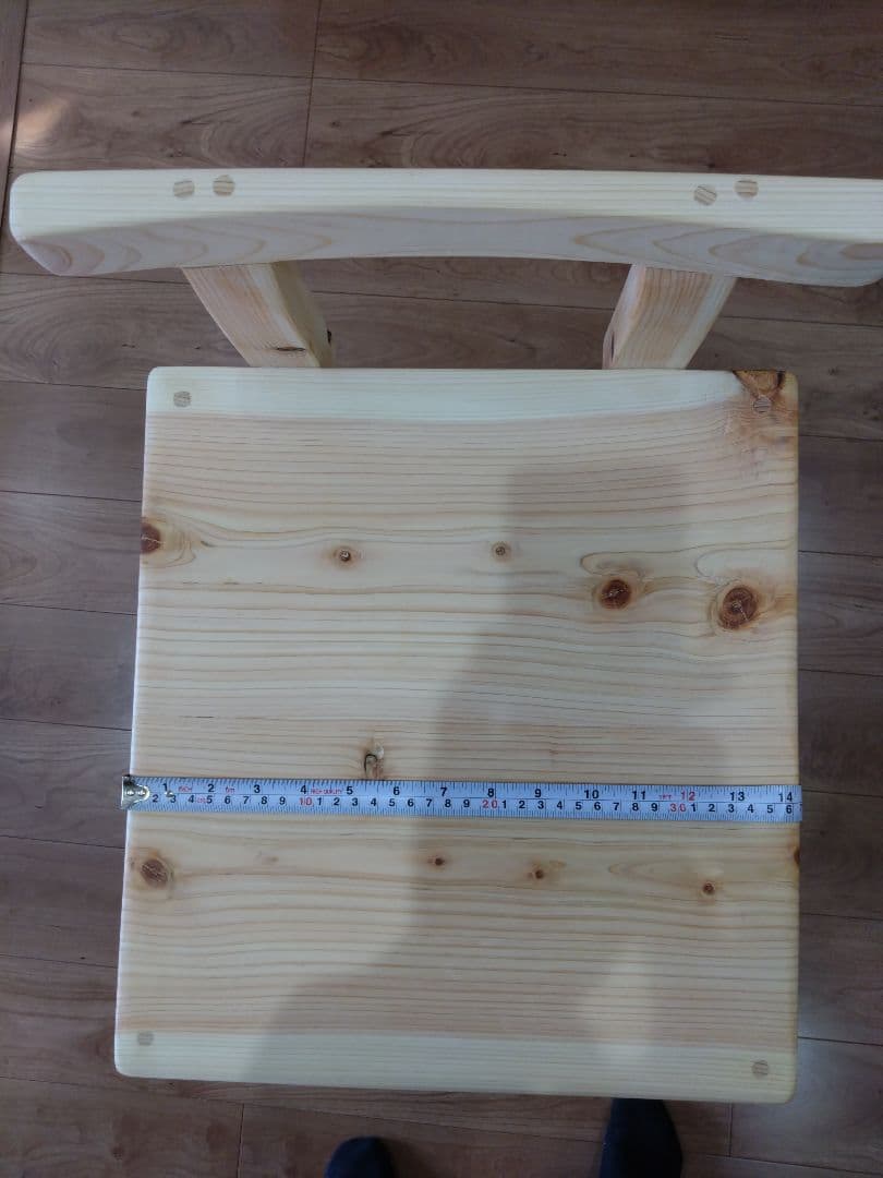 檜の椅子(68）再々値下げ❕カウンターチェア　背もたれ付き　座面等つるつる仕上げ