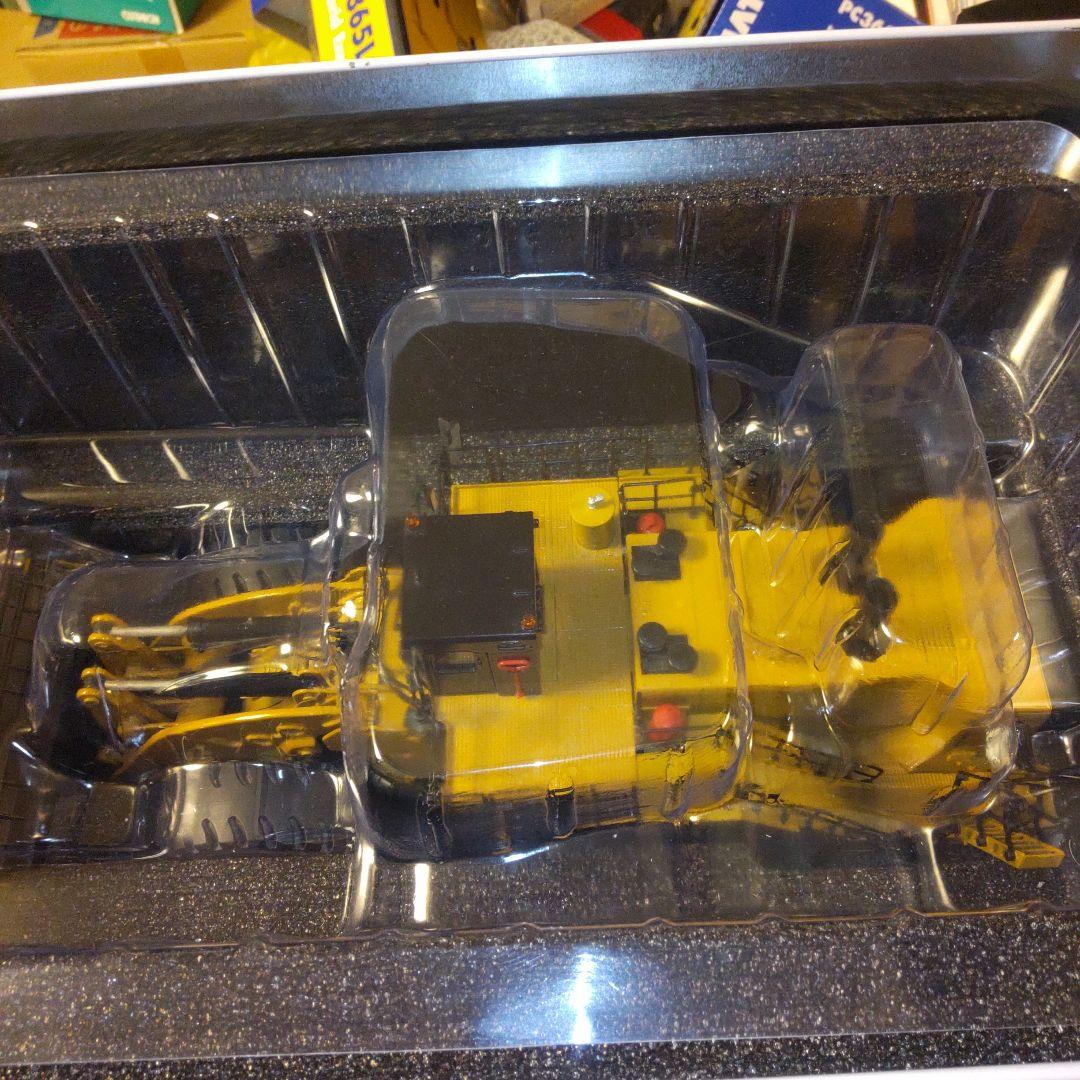 キャタピラー建機　CAT 994K WHEEL LOADER 　1/50
