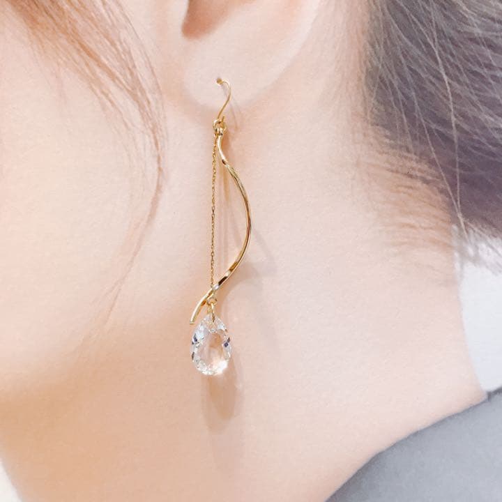 スワロフスキーk18金
