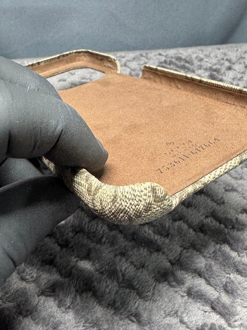 Gucci GGパターン ソフト 14promaxケース グレー