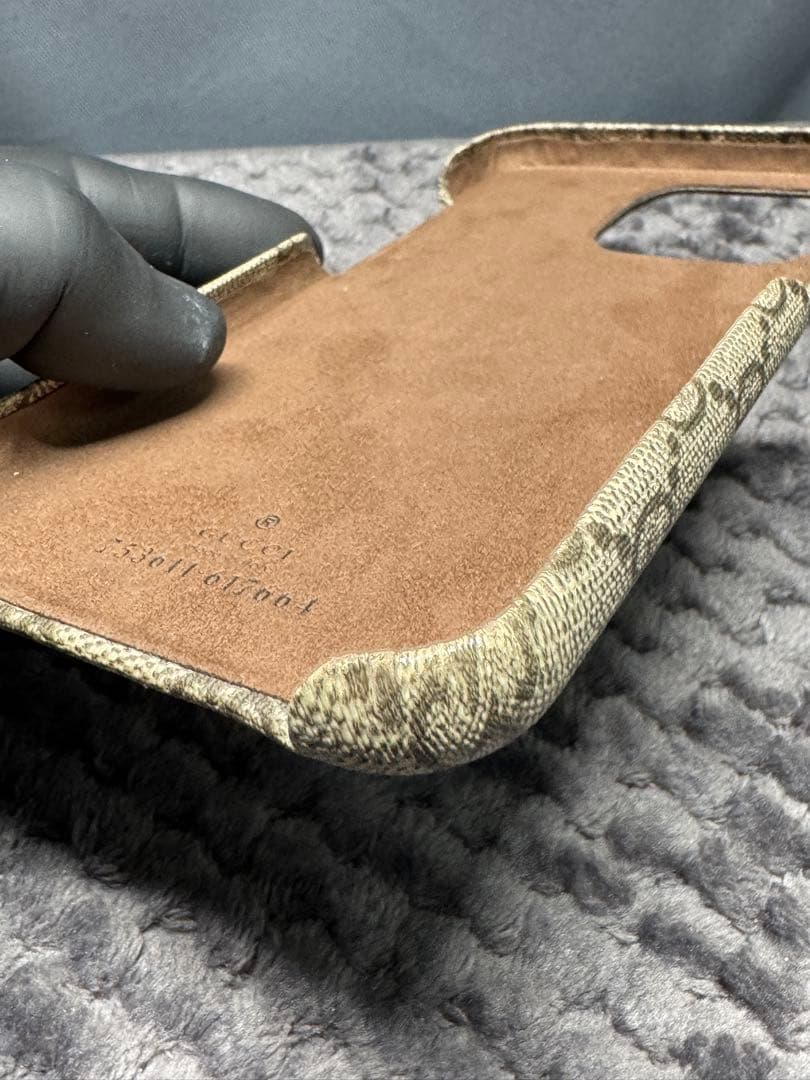 Gucci GGパターン ソフト 14promaxケース グレー