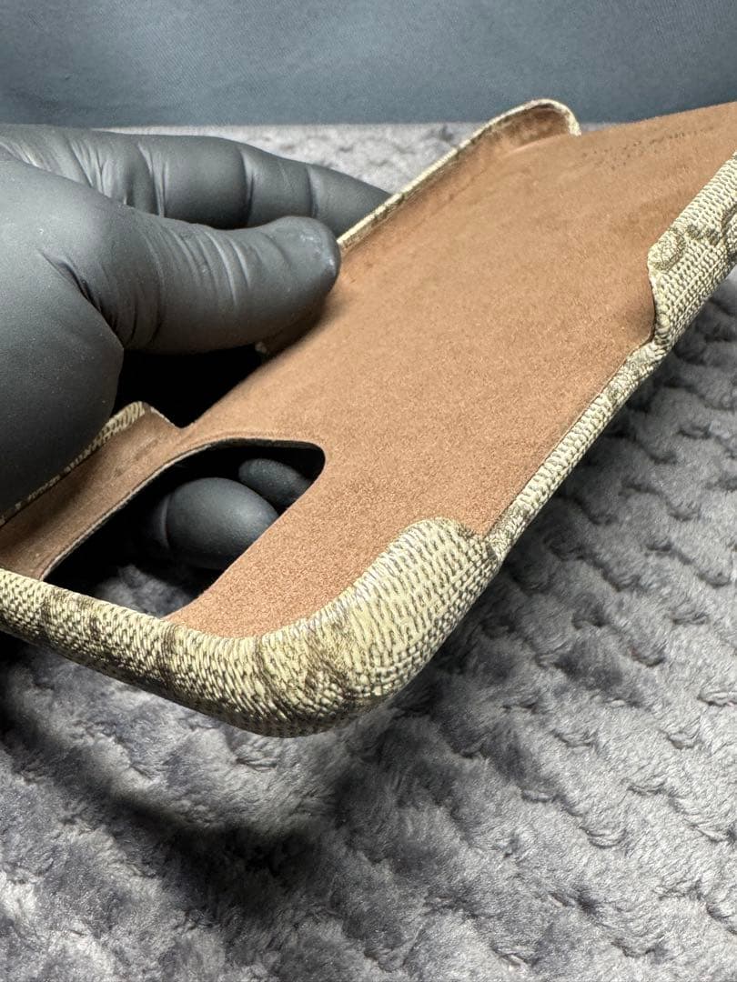 Gucci GGパターン ソフト 14promaxケース グレー