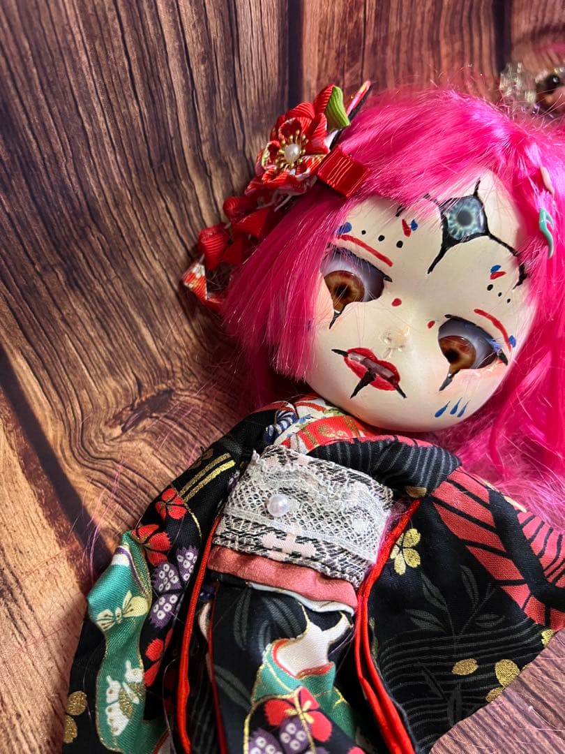 カスタムアイシードール 複眼の姫