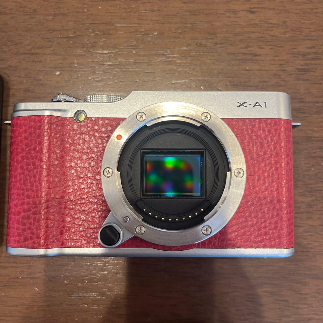 【美品・動作良好】Fujifilm X-A1 レッド