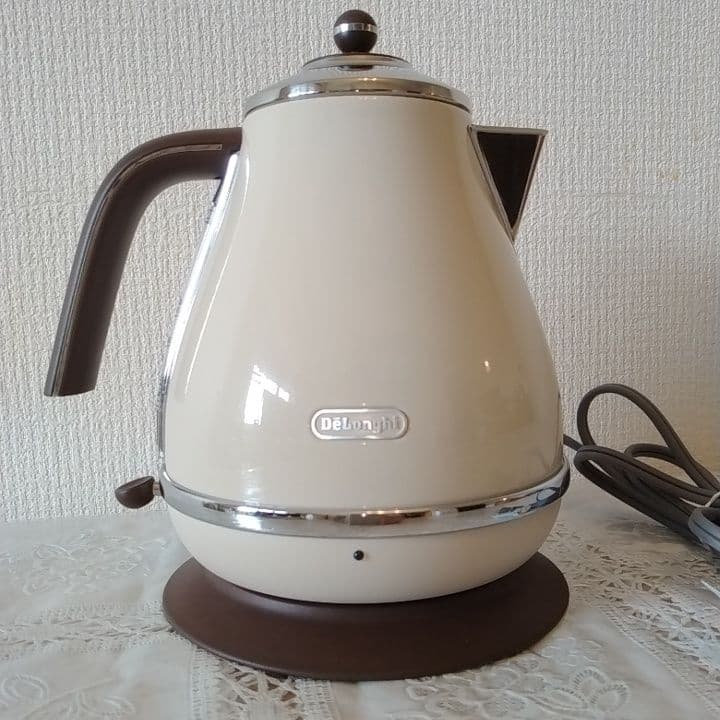 De'Longhi アイコナ・ヴィンテージ 電気ケトル ドルチェベージュ