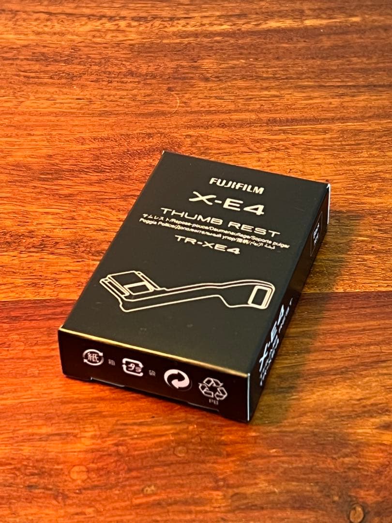 X-E4 サムレスト 富士フイルム 純正 箱付き TR-XE4