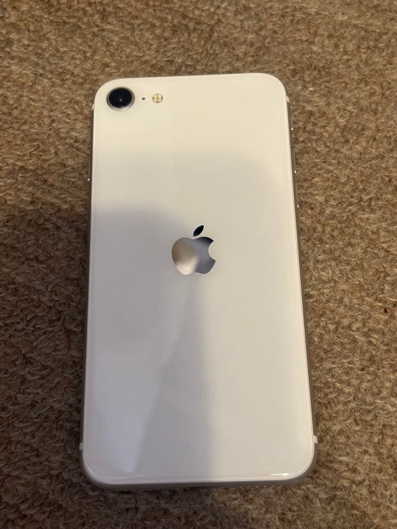 iPhoneSE 第二世代　画面割れ　256GB ホワイト