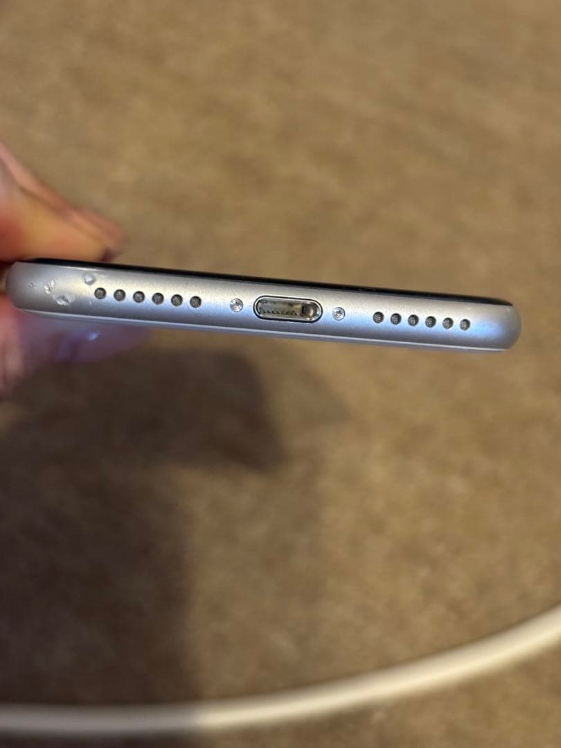 iPhoneSE 第二世代　画面割れ　256GB ホワイト