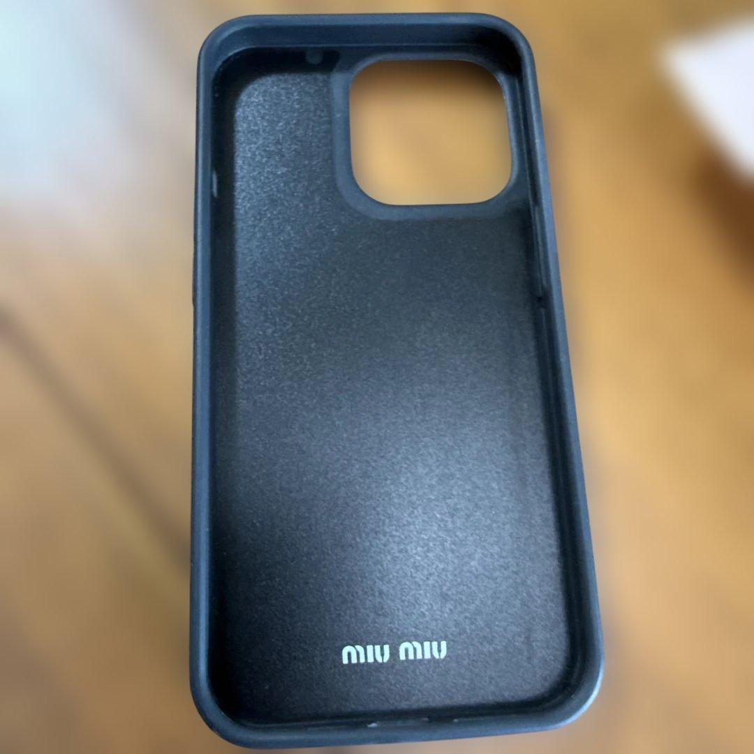 iPhone13Pro ケース　ミュウミュウ