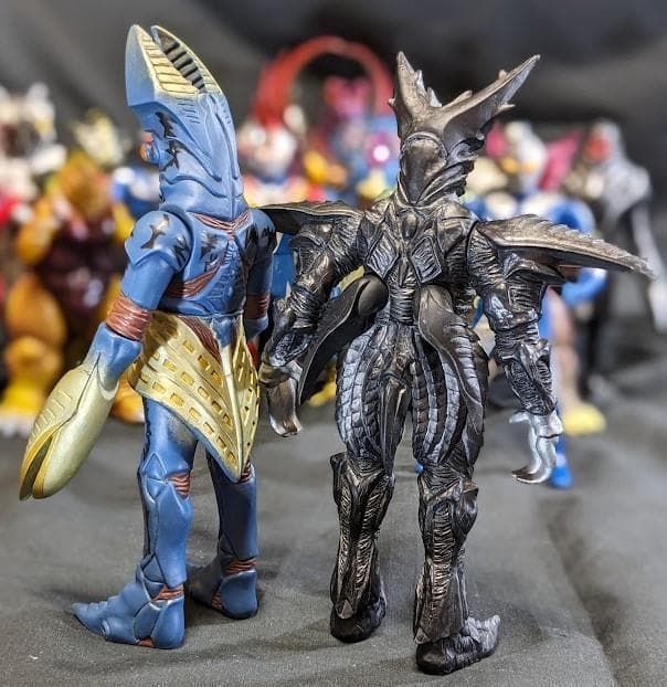 ウルトラマンコスモス＆登場怪獣・宇宙人（バンダイ）ソフビ17体セット