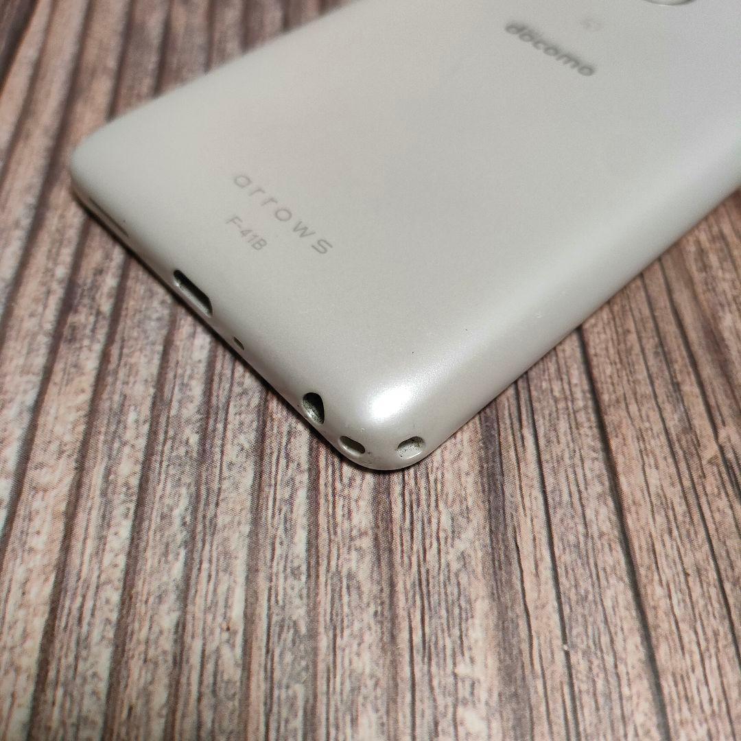 arrows Be4 Plus F-41B ホワイト SIMフリー