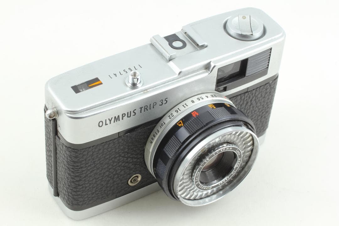 【整備済　美品】ブラック オリンパス Trip35 8露出計OK #1252