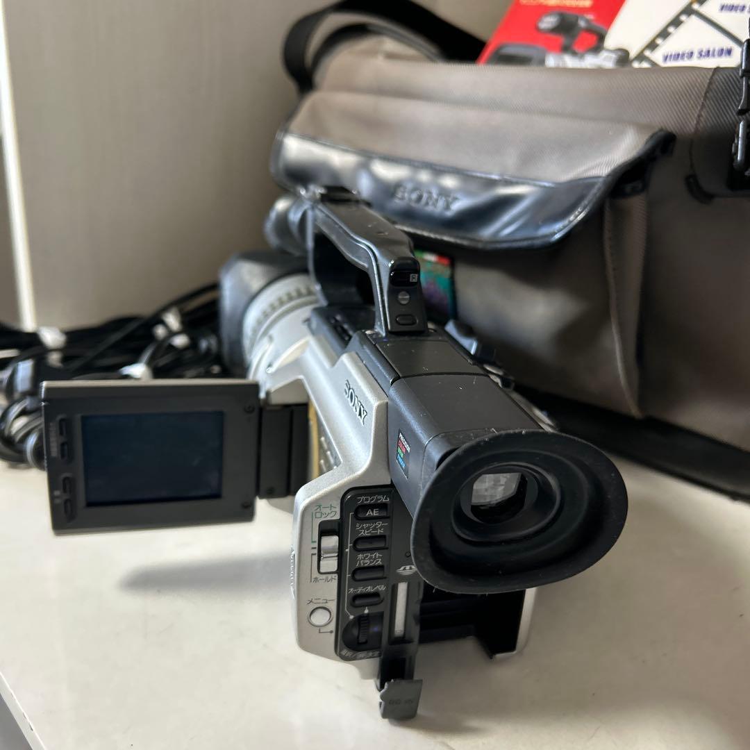 【ジャンク/故障品】ソニーDCR-VX2000 ビデオカメラ＋AC-VQ850