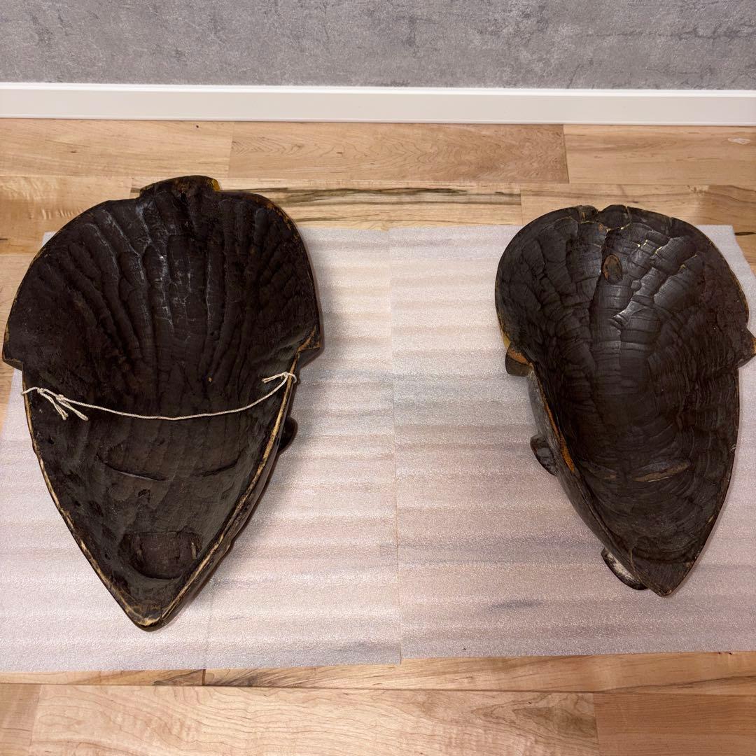 アンティーク木彫の仮面