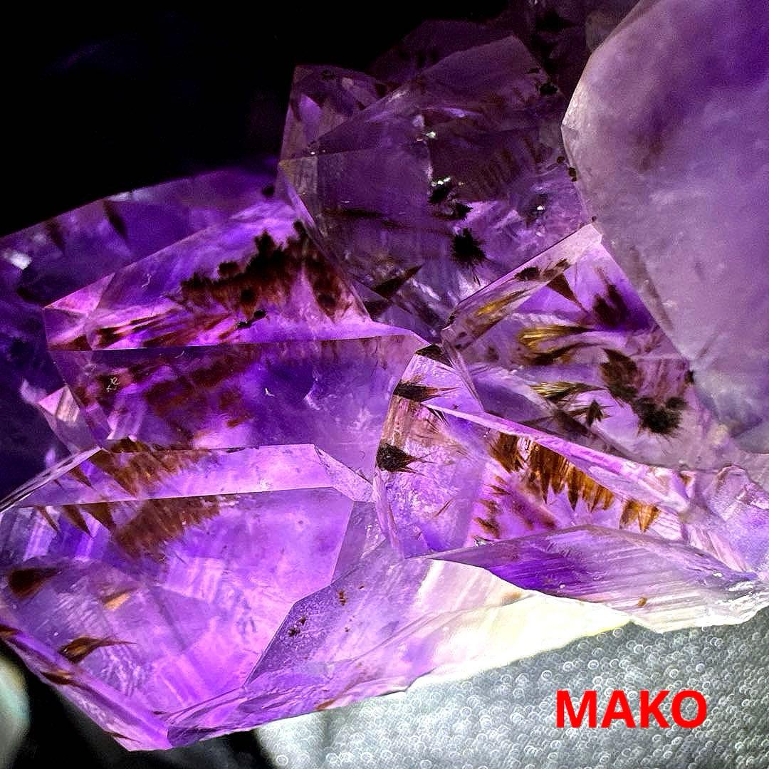 M1629☆アメジストクラスター1.1Kg☆天然石　原石☆N50202-A