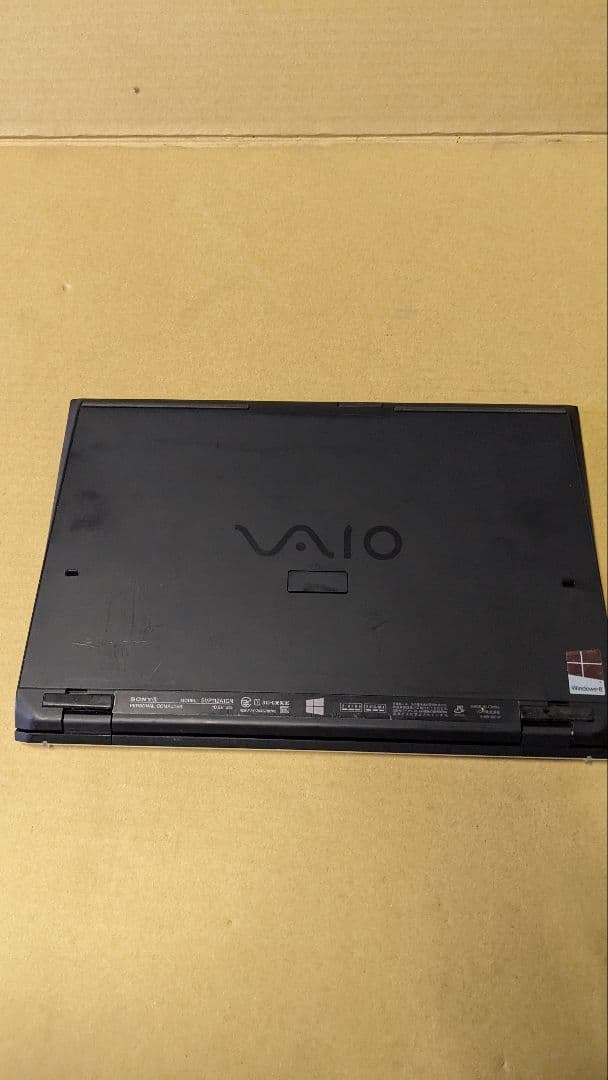 Windowsノート本体 Sony VAIO SVP112A1CN i5 SSD