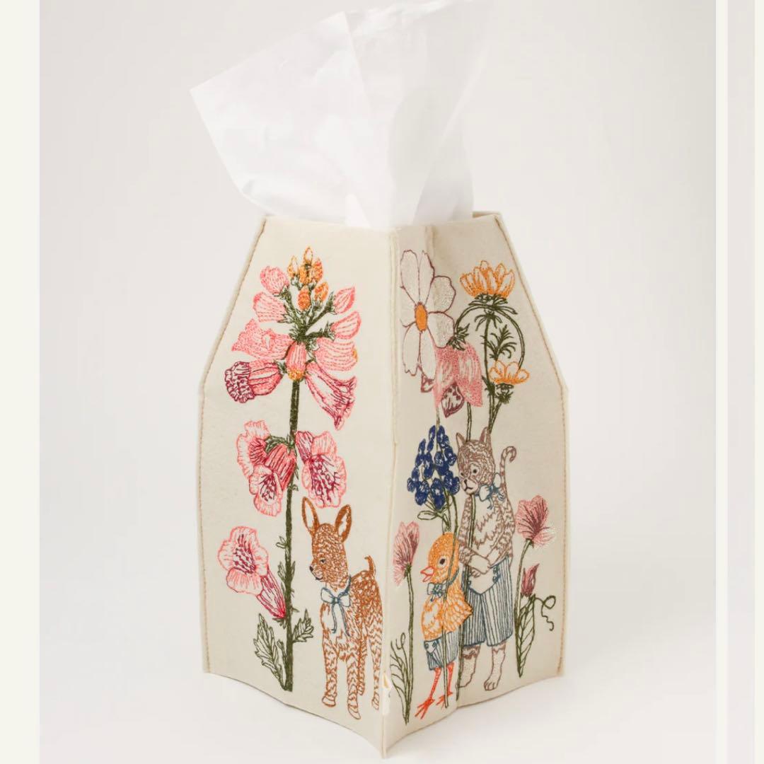 CORAL & TUSK ティシュBoxカバー Spring Parade