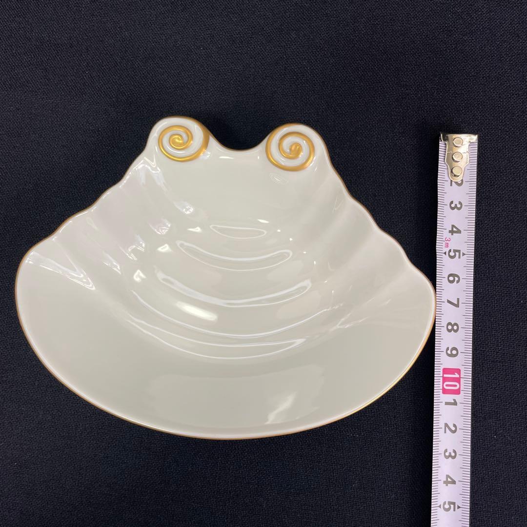 未使用品.MIKIMOTO/ミキモト、シェル型陶磁器皿.3点セット、箱付き