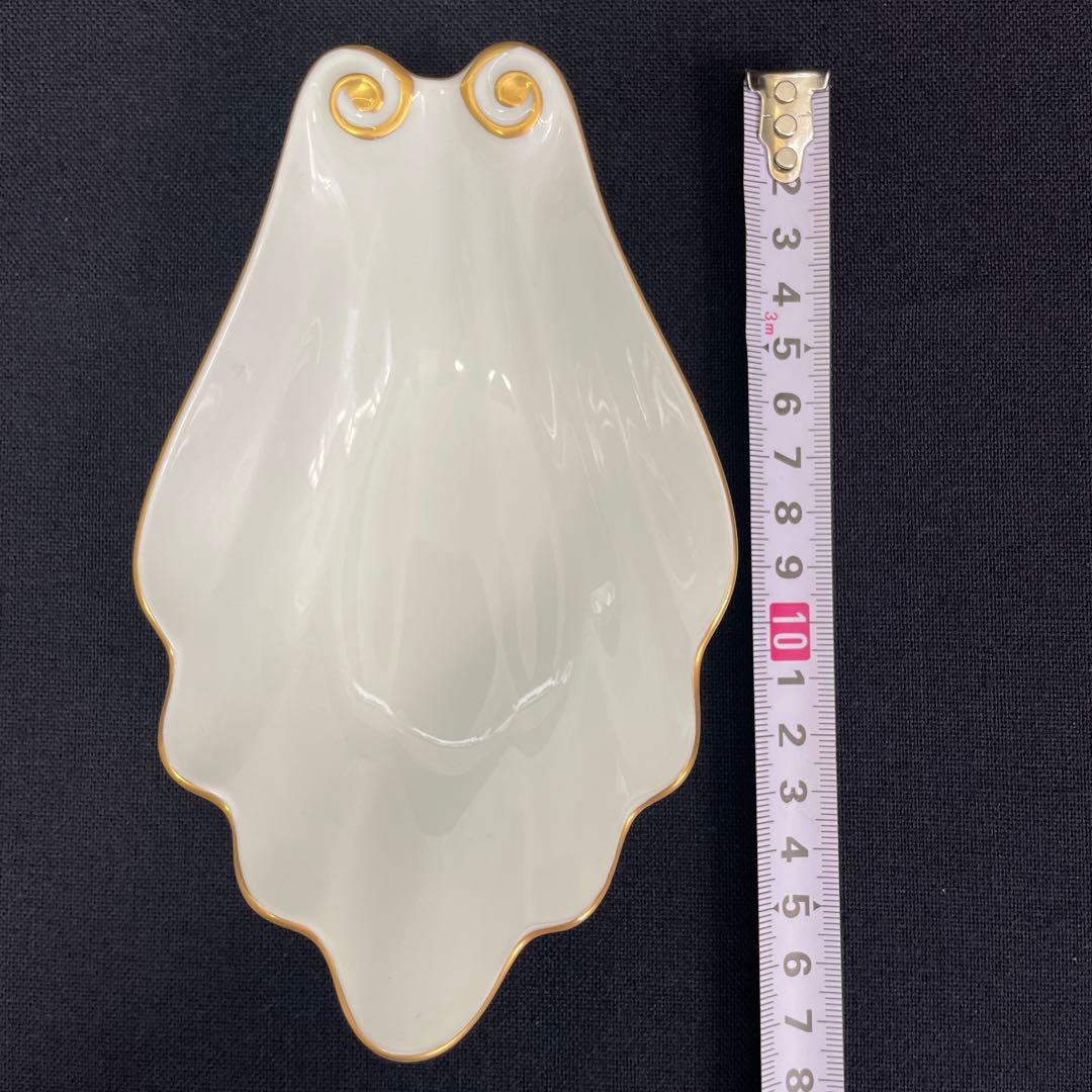 未使用品.MIKIMOTO/ミキモト、シェル型陶磁器皿.3点セット、箱付き