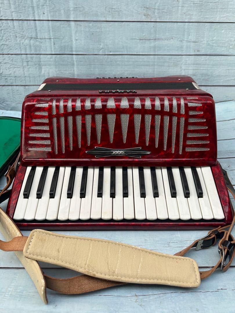 YAMAHA ヤマハ　32鍵盤　YA-21 アコーディオ(H41)