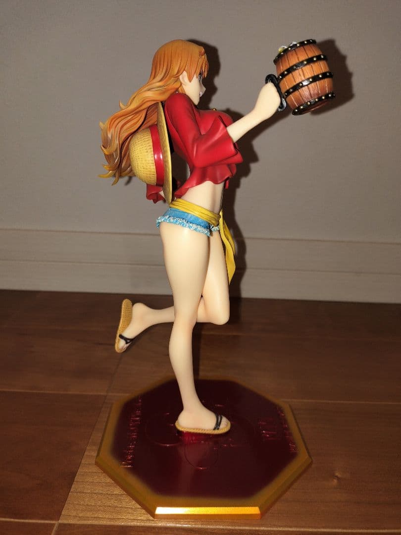 ナミ フィギュア Portrait of Pirates 麦わら　Ver.2