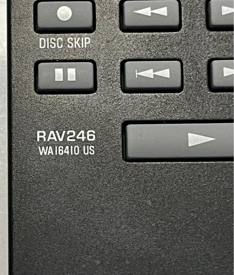 ヤマハ RAV246 AVリモコン　中古動作品　現状渡しです。