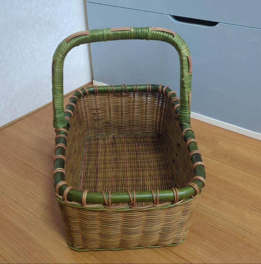 ⭐籐製 ラタン ブックスタンド・バスケット♥2点セット